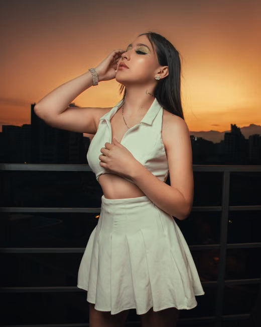Saia Midi Evasê